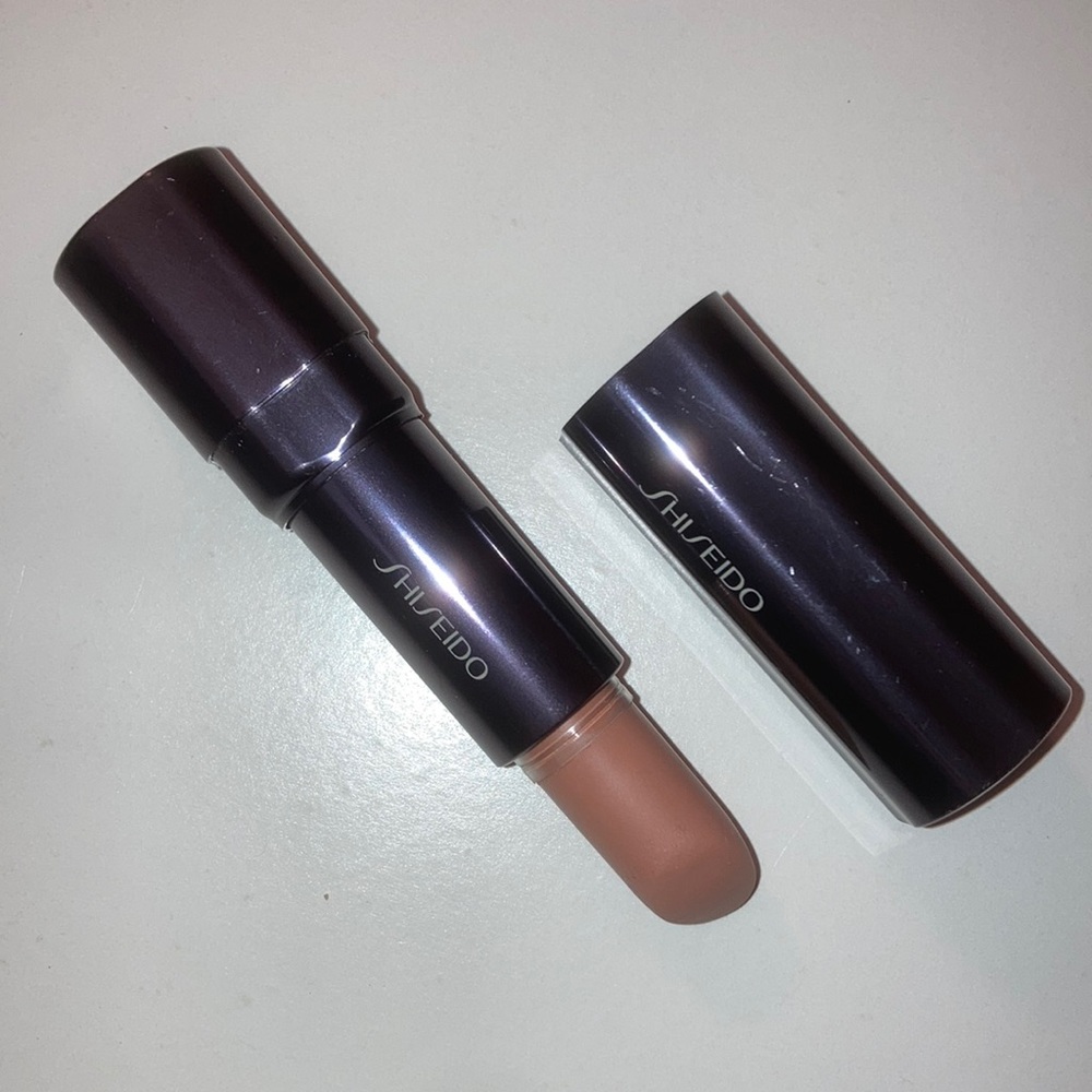 Shiseido Perfect Rouge Lipstick in "Spiced Cream" / BE109